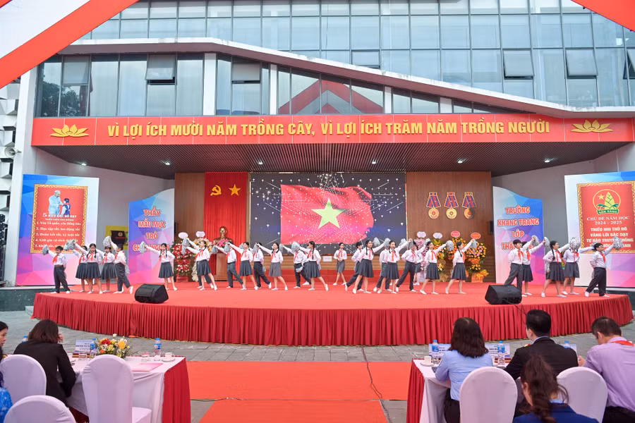 hoi-dong-doi-thanh-doan-hn-2359.jpg