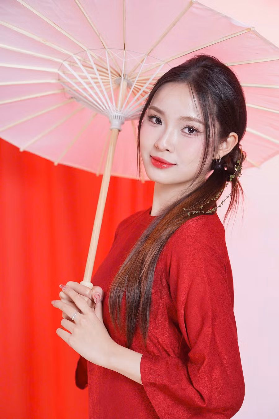 khanh-ao-do.jpg