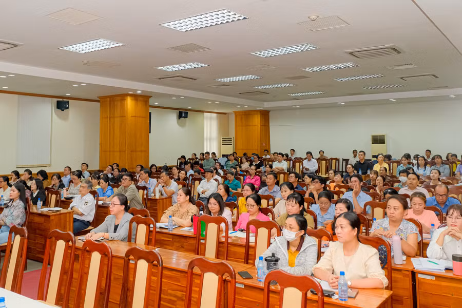 tap-huan-cho-giao-vien-53.jpg