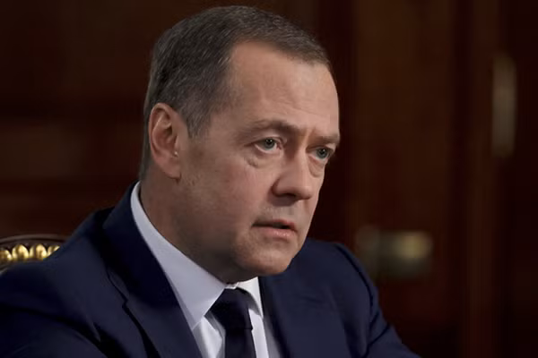 Phó Chủ tịch Hội đồng An ninh Nga Dmitry Medvedev.