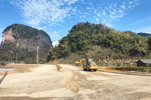 Ban Quản lý đường bộ Sơn La tập trung nguồn lực sửa chữa đường Quốc lộ mà Ban quản lý.