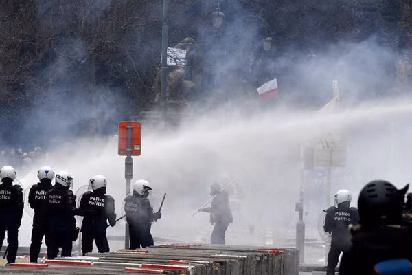 Biểu tình biến thành bạo loạn ở Brussels, ngày 14/10/2025.