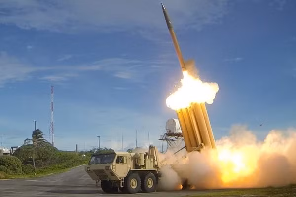 Hệ thống phòng thủ tên lửa THAAD của Mỹ.