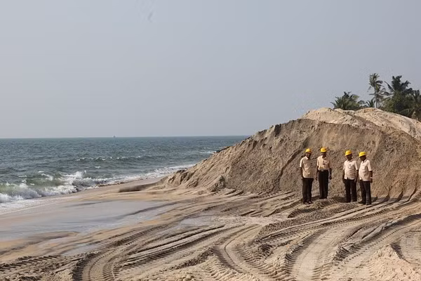 Khu khai thác của Indian Rare Earths Limited tại Kerala.