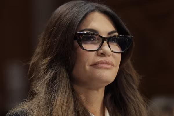 Đại sứ Mỹ tại Hy Lạp, Kimberley Guilfoyle.