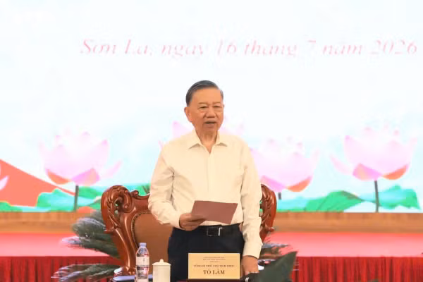 Tổng Bí thư, Chủ tịch nước Tô Lâm phát biểu chỉ đạo tại buổi làm việc.