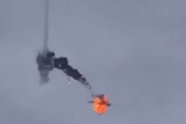 Chiến đấu cơ F-16 Ukraine bị UAV Nga bắn hạ vào đêm 28/7/2026.