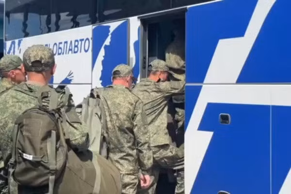 Nga, Ukraine trao đổi 160 tù binh chiến tranh, ngày 26/6/2026.