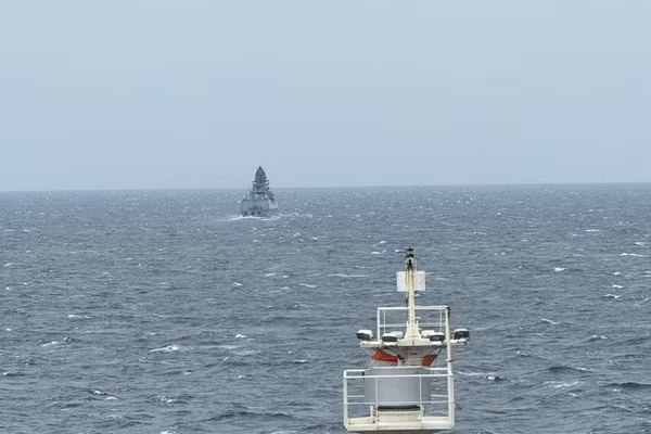 Tàu chở dầu mang cờ Ấn Độ đi qua eo biển Hormuz an toàn, ngày 24/3/2026.