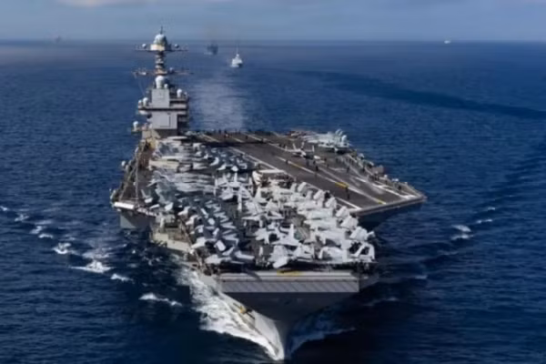 Tàu sân bay USS Nimitz của Hải quân Mỹ.