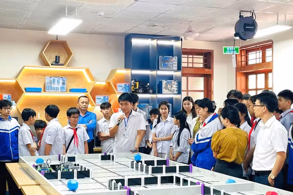 Việc triển khai giáo dục STEM/STEAM giúp học sinh Sơn La khơi dậy tư duy sáng tạo.
