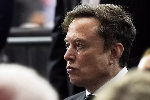 Doanh nhân người Mỹ, Elon Musk, trở thành người đầu tiên trong lịch sử có khối tài sản đạt 500 tỷ đô la.