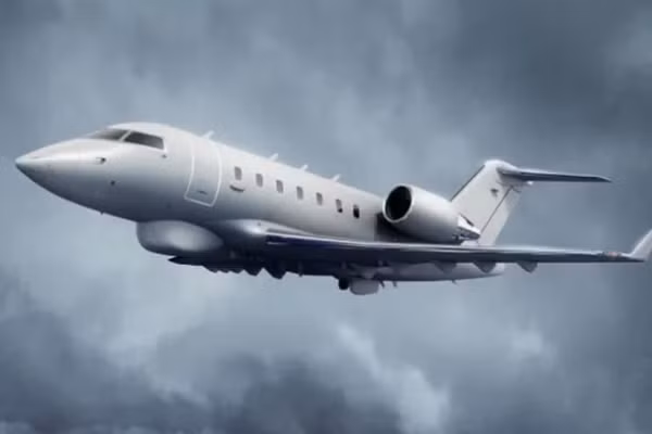 Máy bay trinh sát chiến lược Bombardier ARTEMIS II của Mỹ.