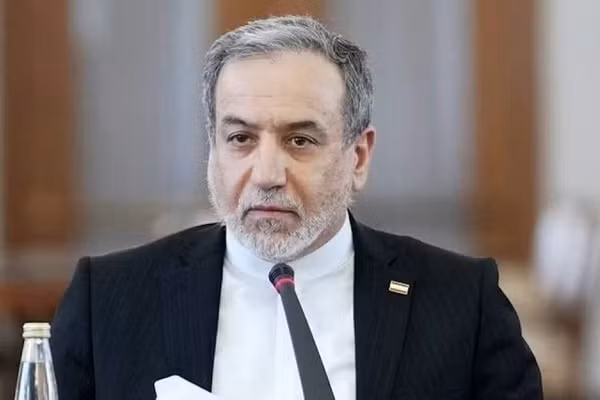 Ngoại trưởng Iran Seyed Abbas Araghchi.