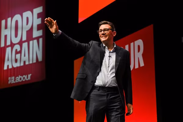 Thủ tướng Anh Andy Burnham.