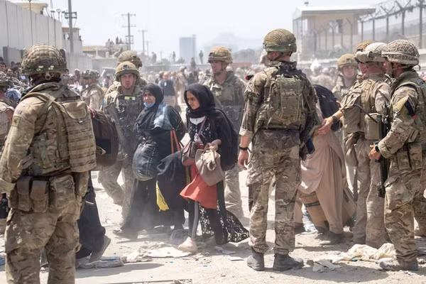 Lực lượng vũ trang Anh tại Afghanistan.