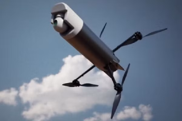UAV bốn cánh FPV tự sát điều khiển bằng sợi quang của Hezbollah.