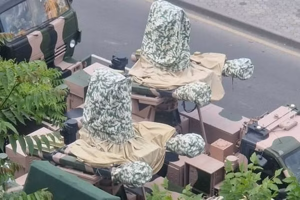 Armenia mua một số hệ thống phòng không tầm ngắn Majid từ Iran.
