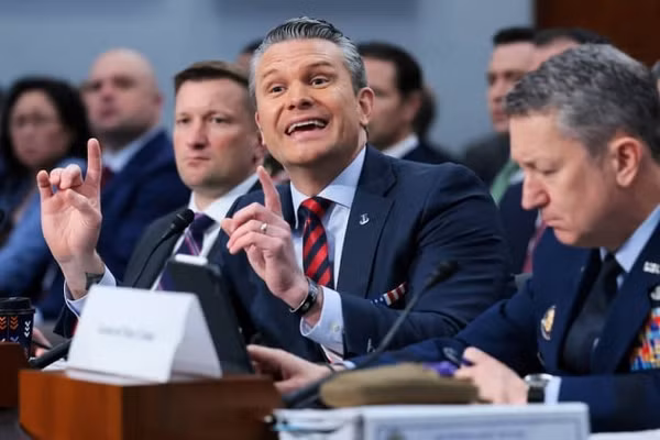 Bộ trưởng Chiến tranh Mỹ Pete Hegseth.