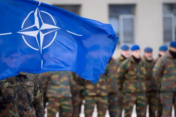 Quân đội NATO.