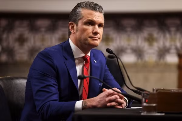 Bộ trưởng Chiến tranh Mỹ Pete Hegseth.