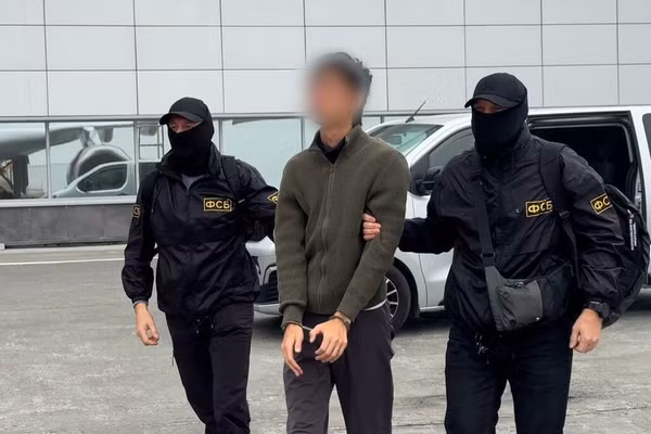 Phóng viên Nhật Bản Yuki Imai bị FSB bắt giữ, ngày 14/10/2026.