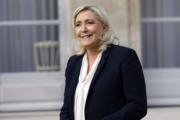 Nữ chính trị gia kỳ cựu người Pháp Marine Le Pen.