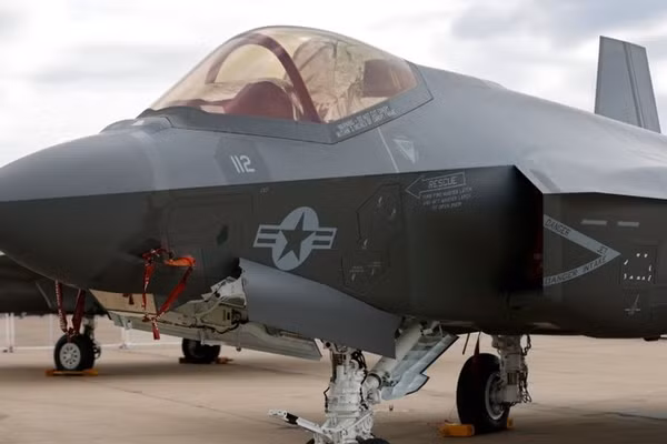 Chiến đấu cơ F-35C Lightning II của Mỹ.