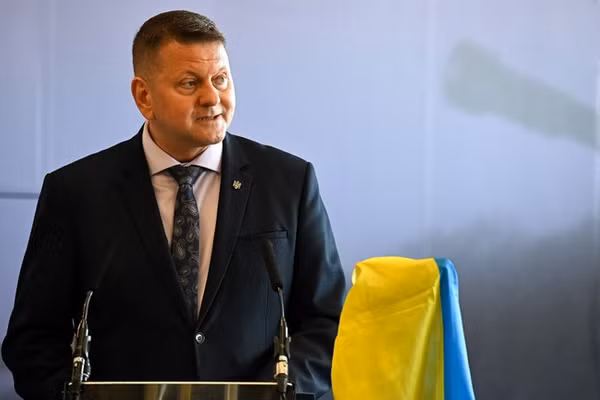 Đại sứ Ukraine tại Vương quốc Anh, Valery Zaluzhny.