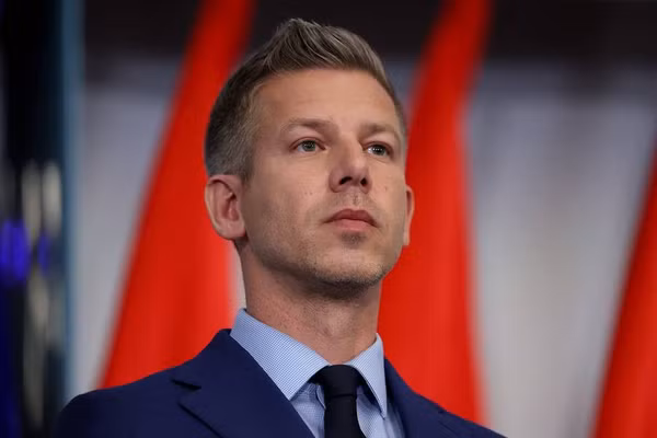 Lãnh đạo đảng Tisza - ông Peter Magyar.