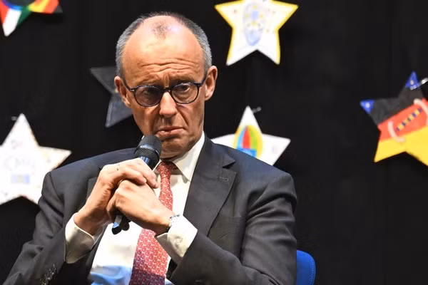 Thủ tướng Đức Friedrich Merz phát biểu tại một sự kiện ở Carolus-Magnus-Gymnasium, Marsberg, ngày 27/4/2026.