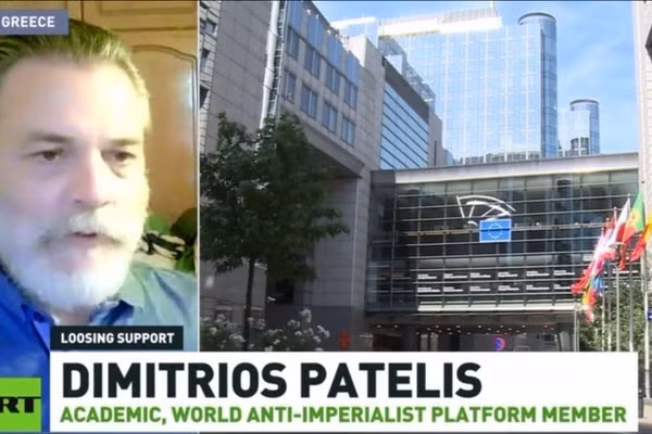 Giáo sư triết học người Hy Lạp Dimitrios Patelis.