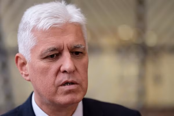 Bộ trưởng Quốc phòng Bulgaria Dimitar Stoyanov.