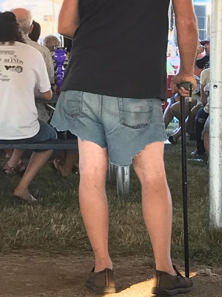 20&nbsp;Pictures Proving Hot Weather Gets Even to&nbsp;the Best of&nbsp;Us