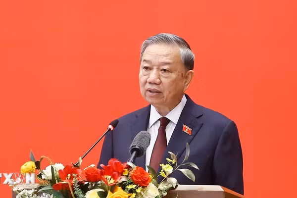 Tổng Bí thư Tô Lâm ký Quy định về công tác chính trị, tư tưởng trong Đảng