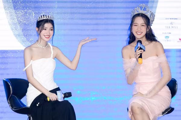 Bảo Ngọc nhắn nhủ xúc động tới Phương Nhi trong ngày cưới