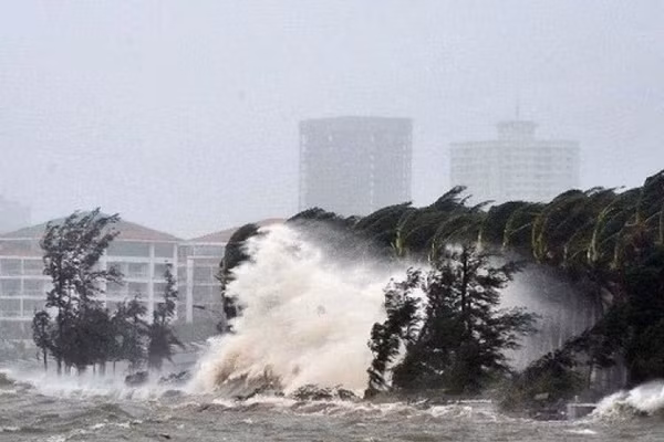 Biển Đông chuẩn bị đón cơn bão số 12 