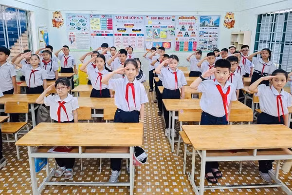 'Siêu trường' tại Khánh Hòa tăng cường ứng dụng AI trong quản lý