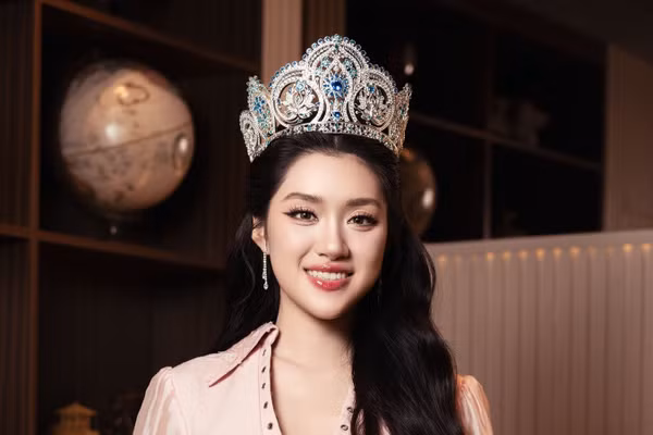 Phương Oanh sẵn sàng chinh phục Miss World 2027 