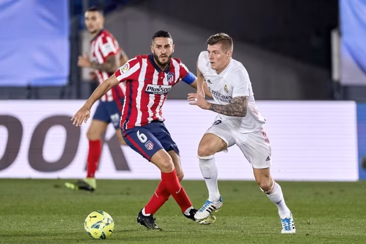 Vòng cuối LaLiga: Real, Atletico đua vô địch nghẹt thở - 1