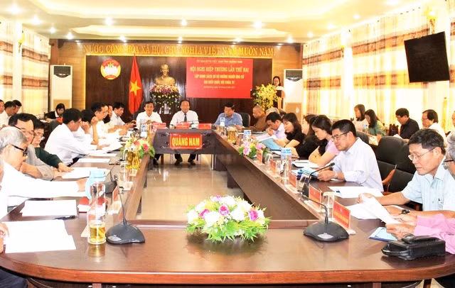 Tại hội nghị hiệp thương lần thứ 3, có 2 giáo viên là người đồng bào dân tộc ứng cử đại biểu Quốc hội khóa XV, nhiệm kỳ 2021 - 2026.