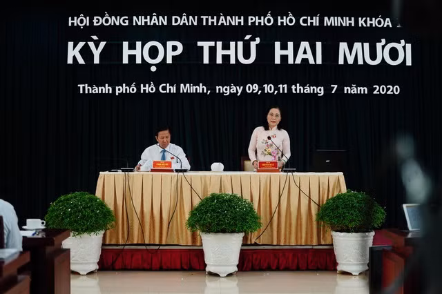 Chủ tịch HĐND TPHCM Nguyễn Thị Lệ nhận định giữa các đơn vị, cơ quan chưa liên kết với nhau, đùn đẩy trách nhiệm trong giải quyết "vấn nạn" tiếng ồn loa kéo