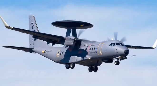 Máy bay cảnh báo sớm C-295 AEW&C.