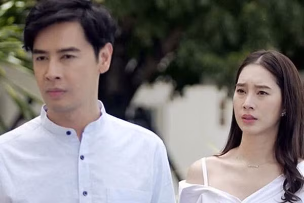 Ảnh minh họa. Ra mắt nhà bạn trai, vô tình nghe bố mẹ anh thì thầm khiến tôi sợ hãi lập tức chia tay