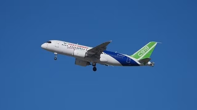 Phiên bản 'tầm cao' của máy bay C919 hoàn thành chuyến bay thử nghiệm đầu tiên