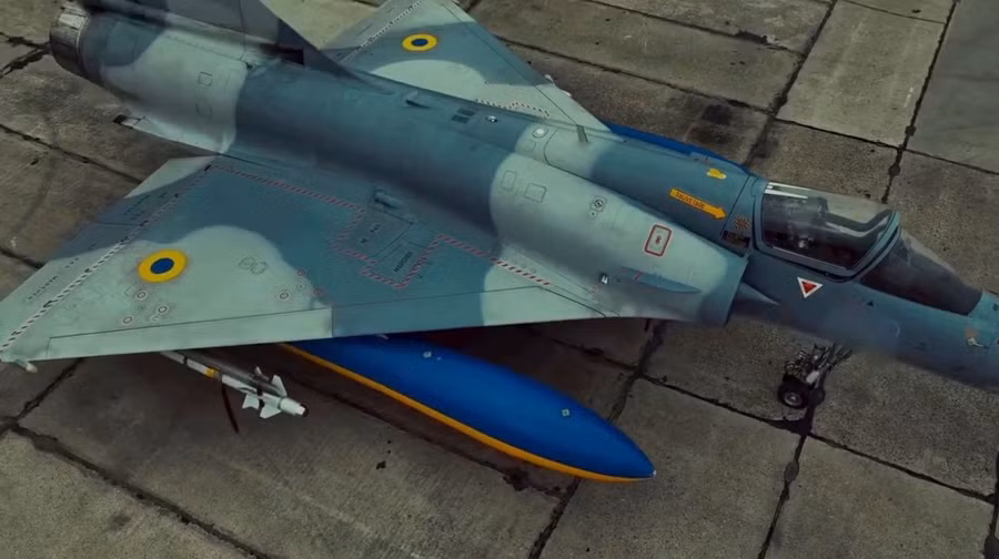 Tiêm kích Mirage 2000 lần đầu được phát hiện mang tên lửa Magic-2