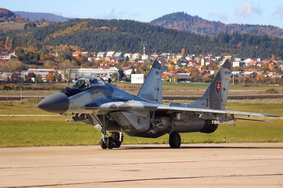 Chuyển giao S-300 và MiG-29 cho Ukraine không ảnh hưởng đến khả năng phòng thủ