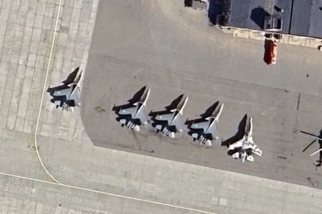 01-2104.jpg