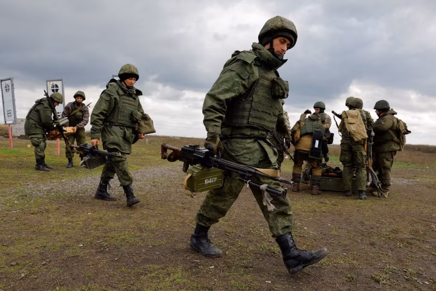 2022-10-10t145052z-89304947-rc29yw9uwtdt-rtrmadp-3-ukraine-crisis-mobilisation-donetsk-region-1024x683.jpg