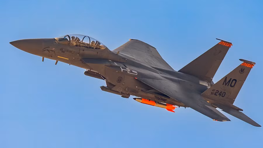 b61_f15.jpg